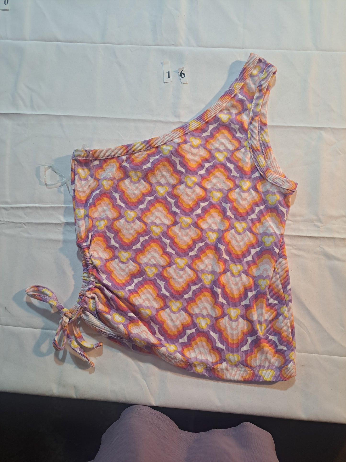 SINGLE SHOULDER STRAP TOP