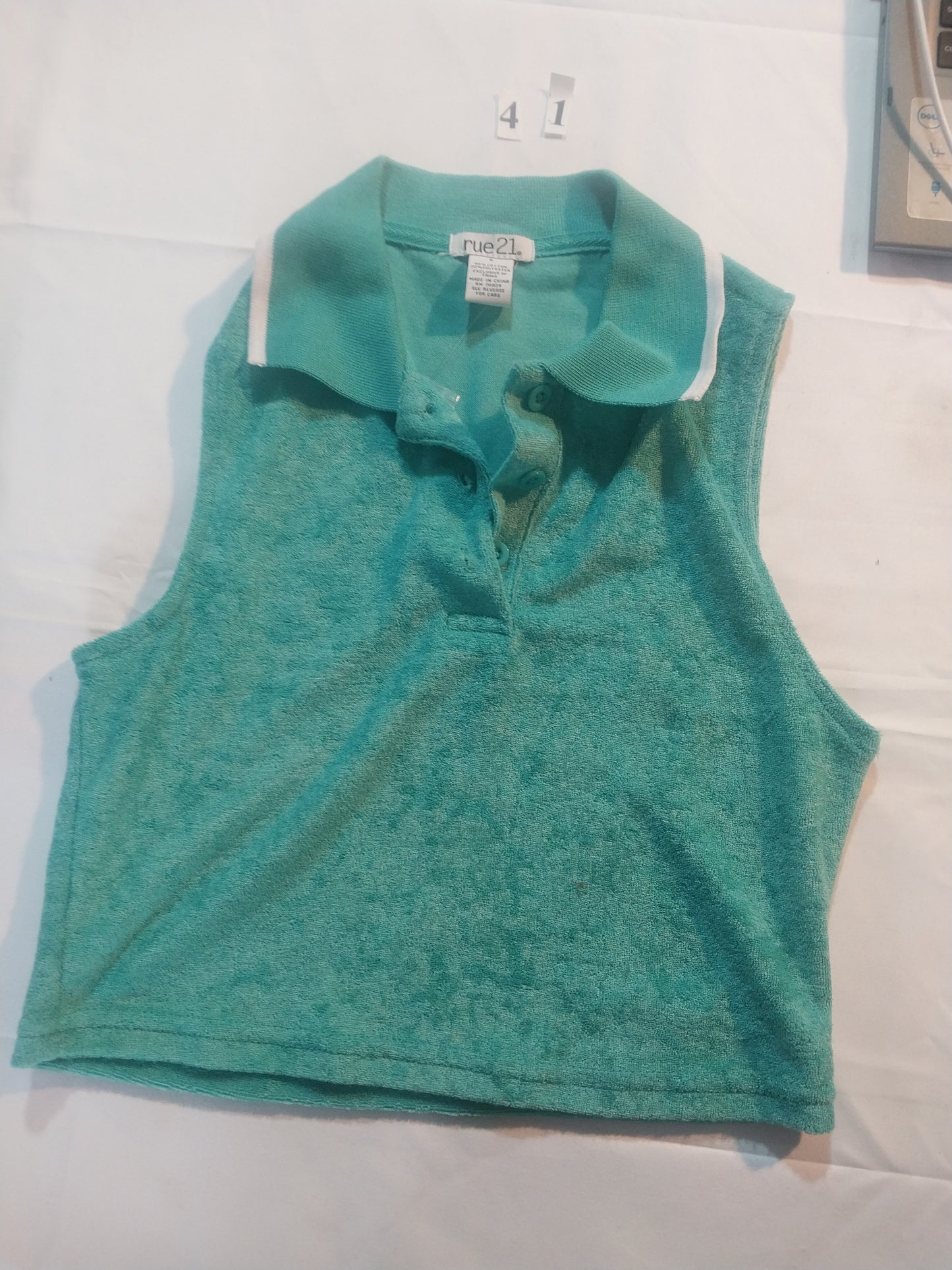 PULLOVER VEST