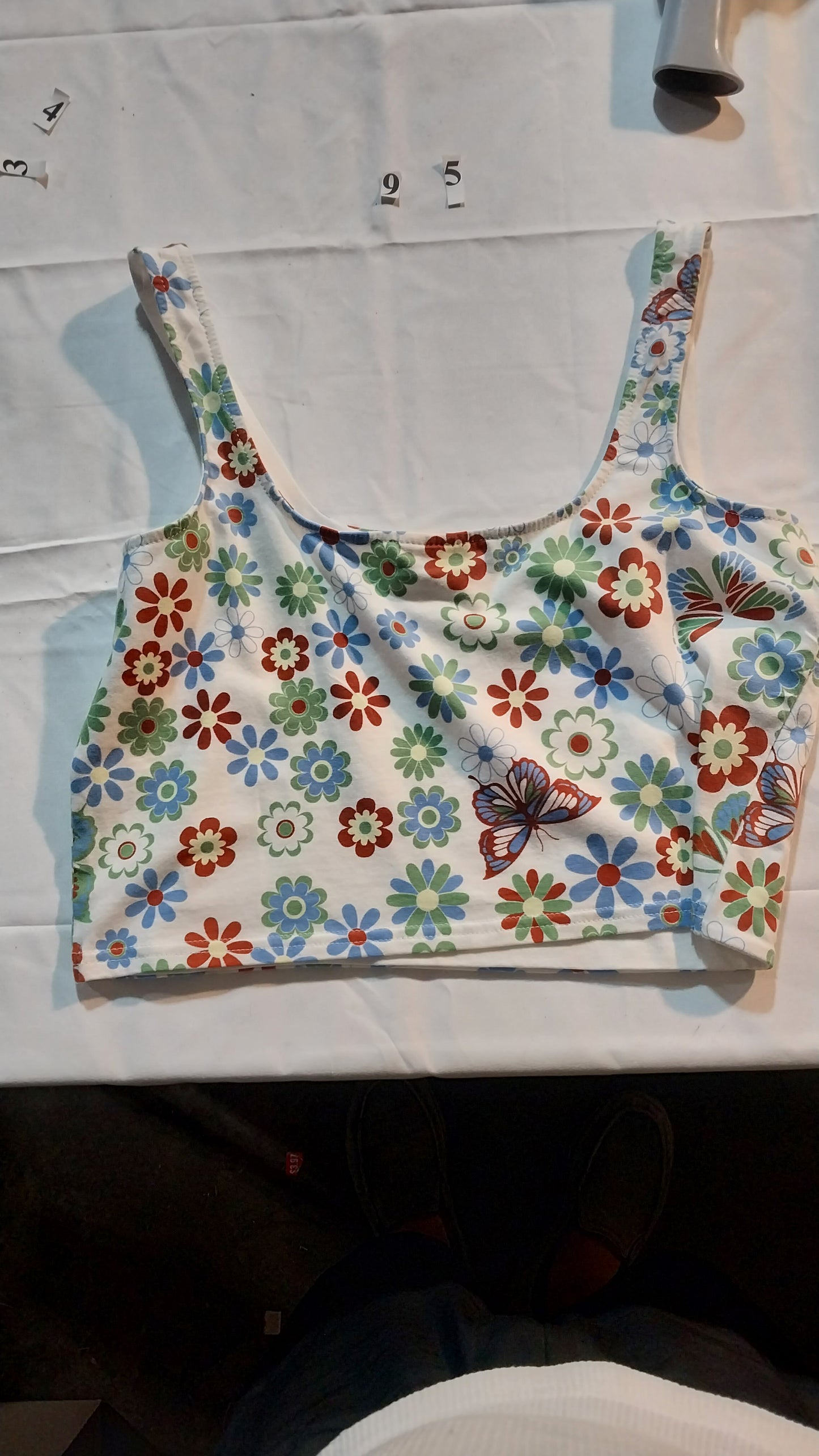 Women's midriff tank top