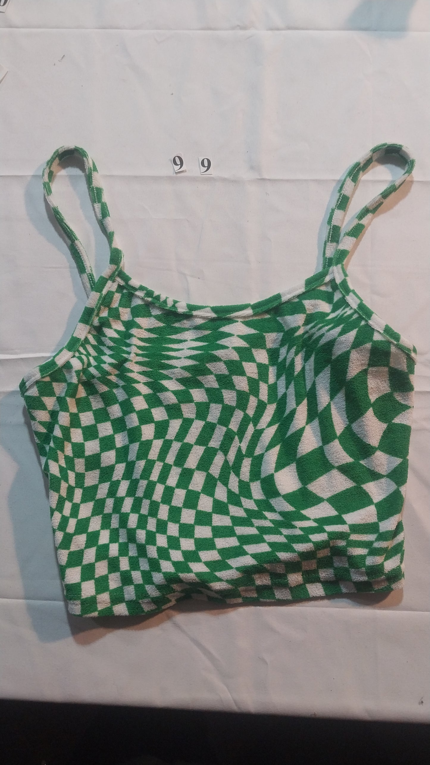 WOMEN'S KNIT GREEN AND WHITE MIDRIFF TANK TOP